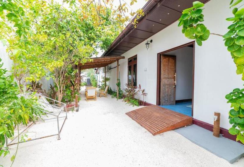 هتل Casa Paguro Bodufolhudhoo