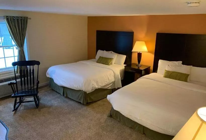 Four Winds Country Motel