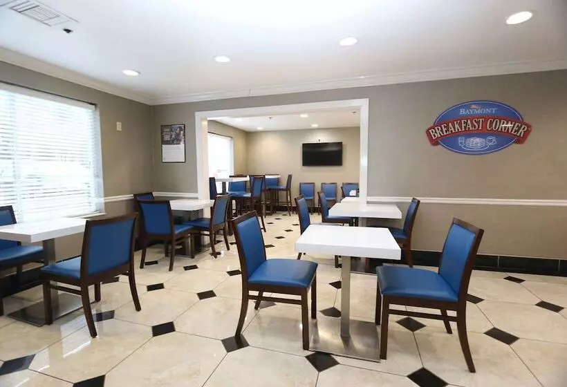 בית מלון כפרי Baymont By Wyndham Lithia Springs Atlanta