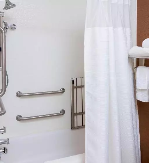 هتل Fairfield Inn & Suites By Marriott Galesburg