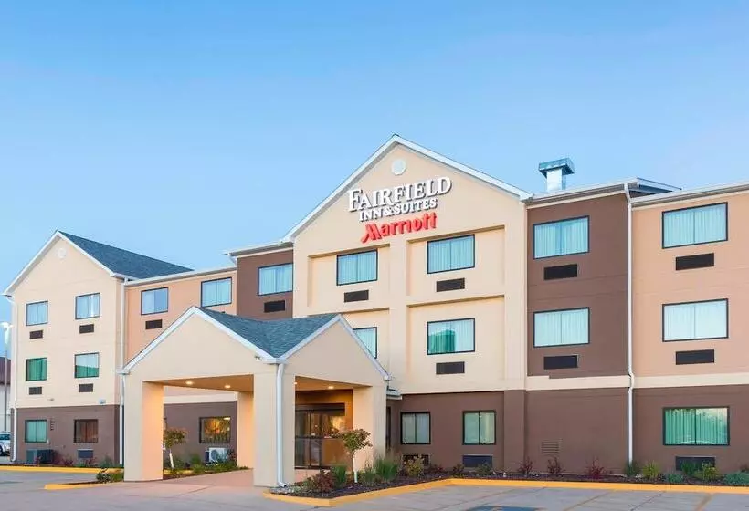 هتل Fairfield Inn & Suites By Marriott Galesburg