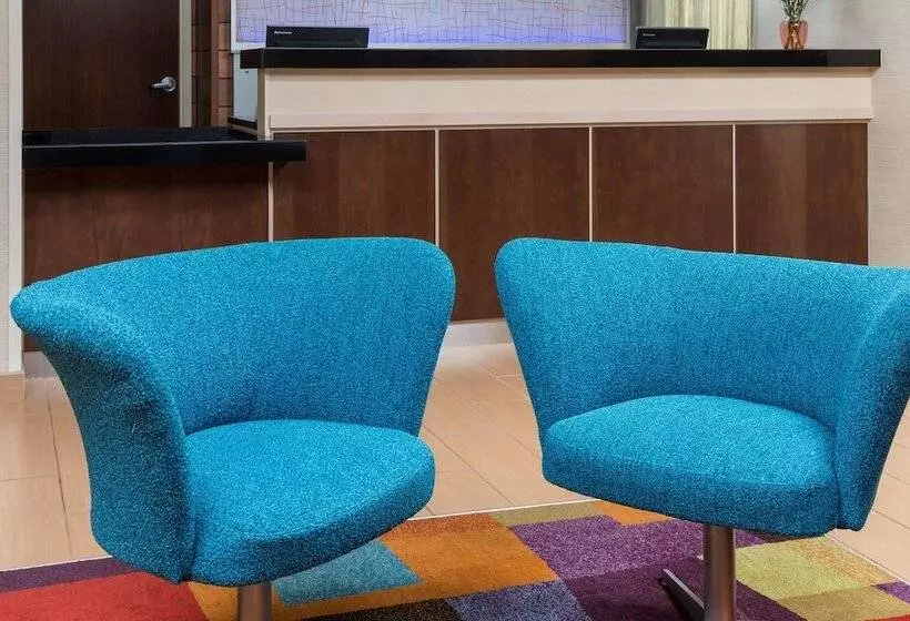 هتل Fairfield Inn & Suites By Marriott Galesburg