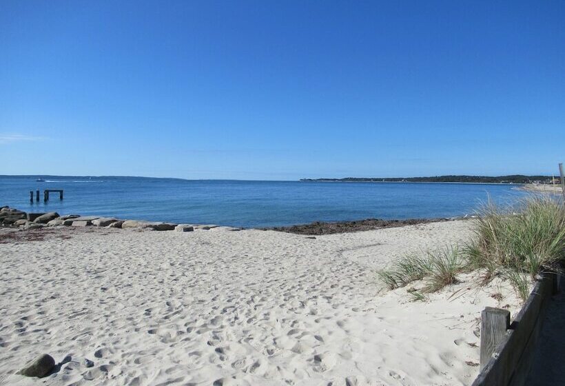 בית מלון כפרי Falmouth Heights Motor Lodge