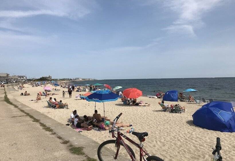 בית מלון כפרי Falmouth Heights Motor Lodge