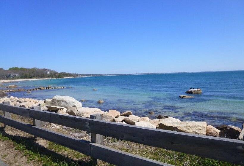 בית מלון כפרי Falmouth Heights Motor Lodge