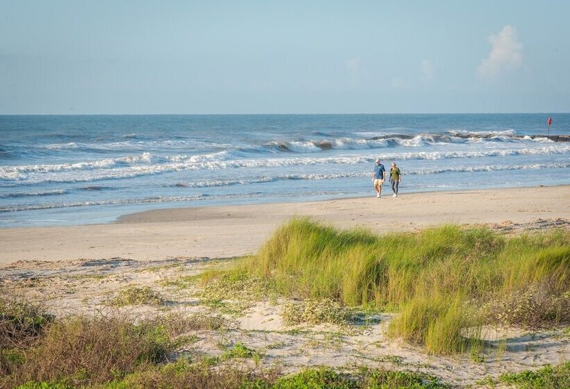 בית מלון כפרי Gaido S Seaside Inn