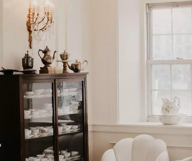 호텔 Garrison Inn Boutique