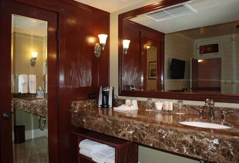 בית מלון כפרי General Palmer