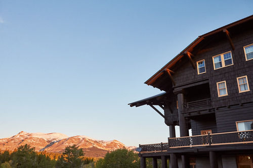 בית מלון כפרי Glacier Park Lodge