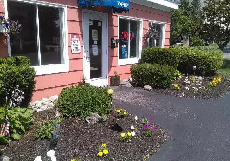 هتل The Grand Beach Inn