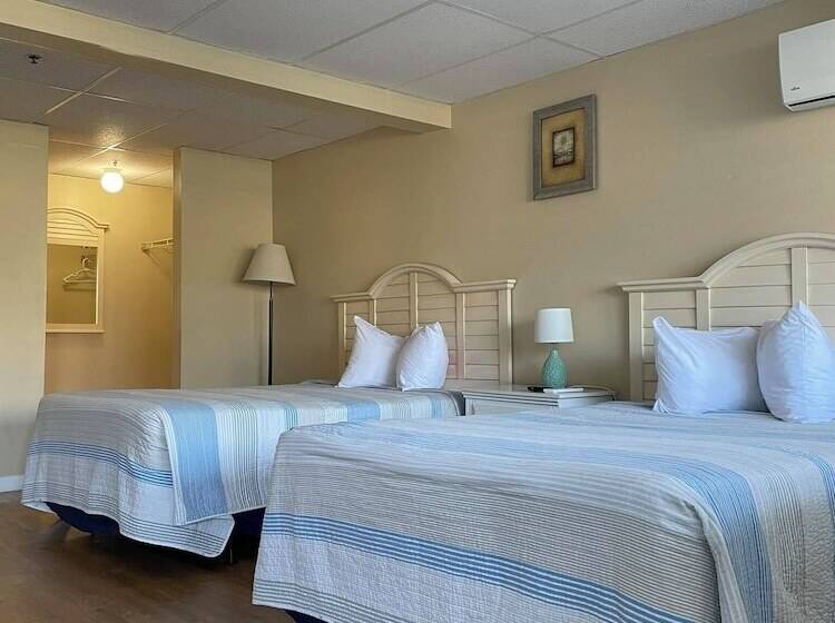 فندق The Grand Beach Inn