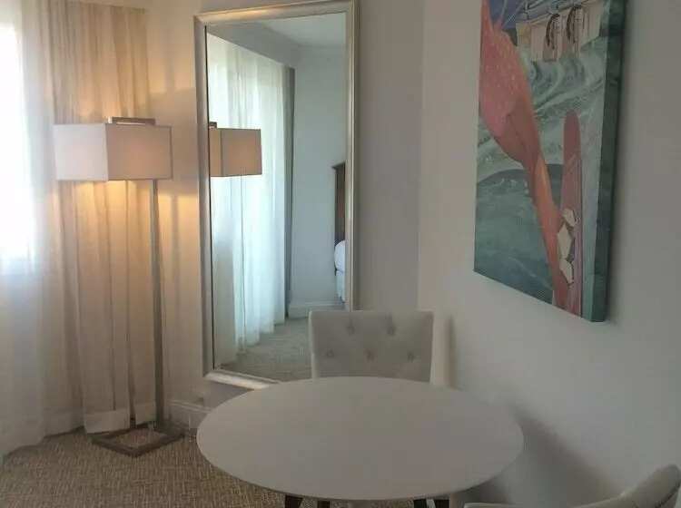 בית מלון כפרי Icona Avalon