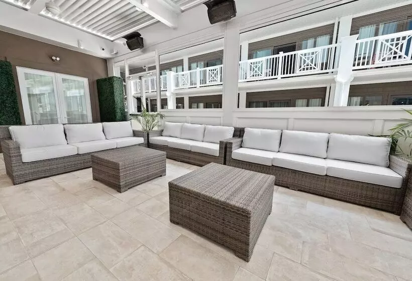 בית מלון כפרי Icona Avalon