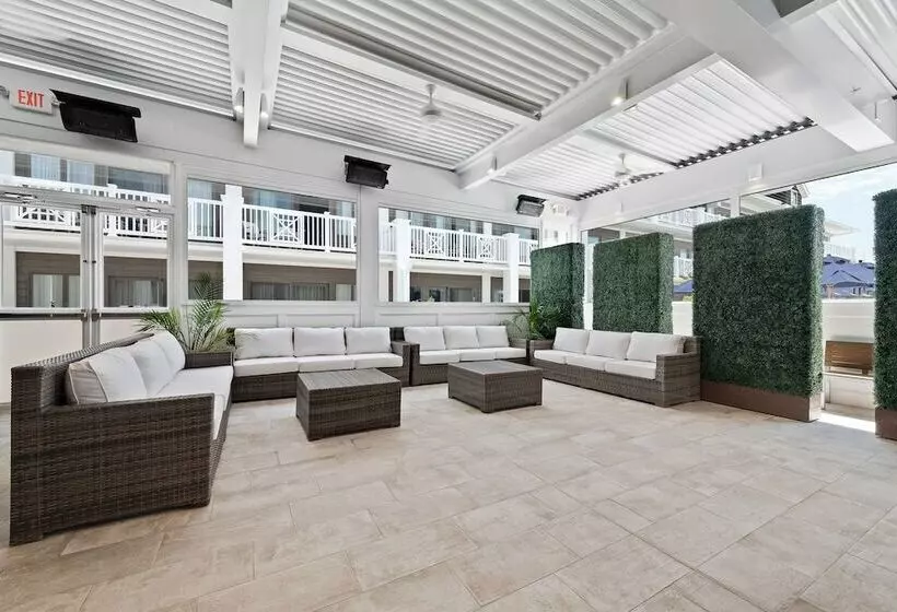 בית מלון כפרי Icona Avalon