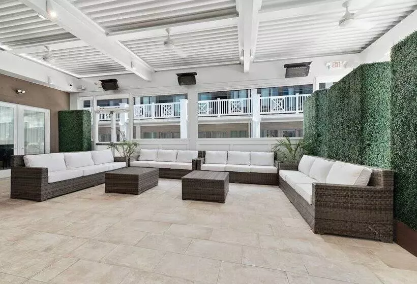 בית מלון כפרי Icona Avalon