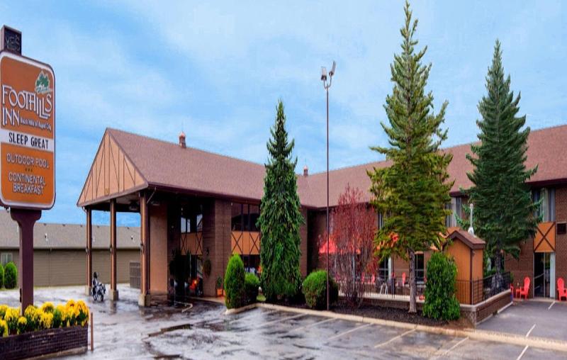 ホテル The Foothills Inn