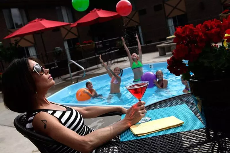 酒店 The Foothills Inn