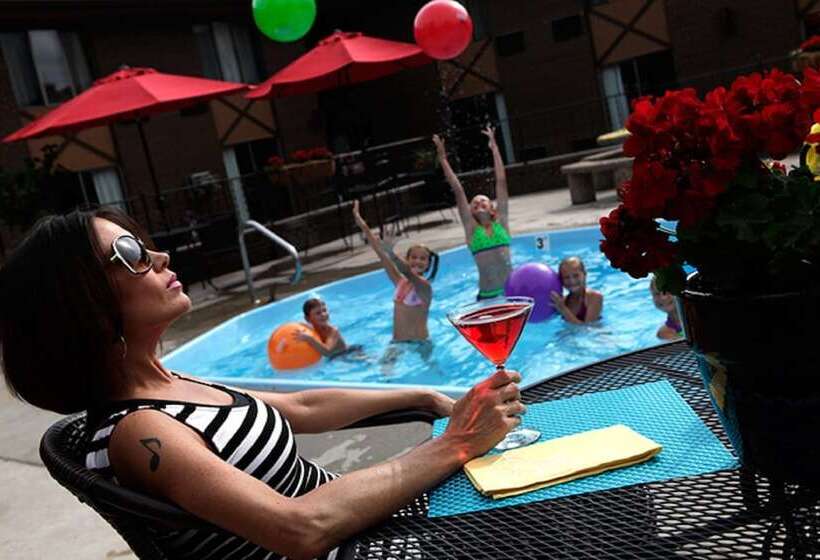 ホテル The Foothills Inn