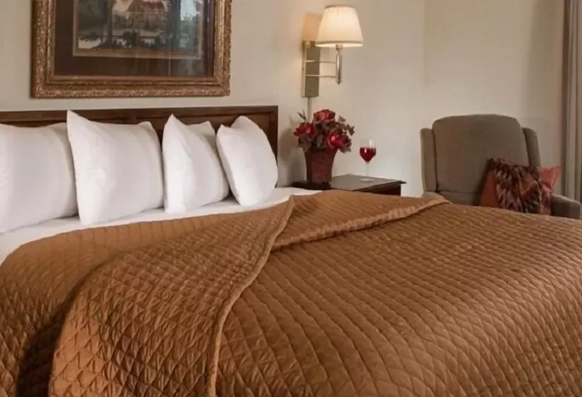 酒店 The Foothills Inn