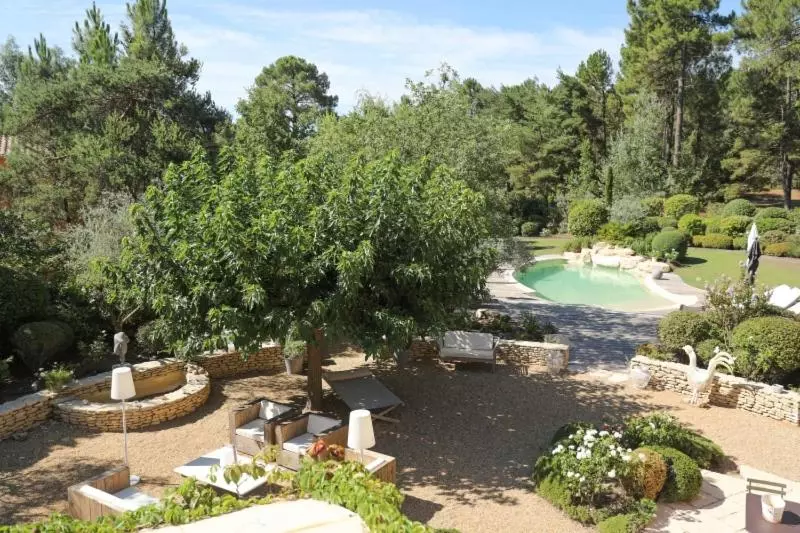 Aamiaismajoitus (B&B) Les Oursillons