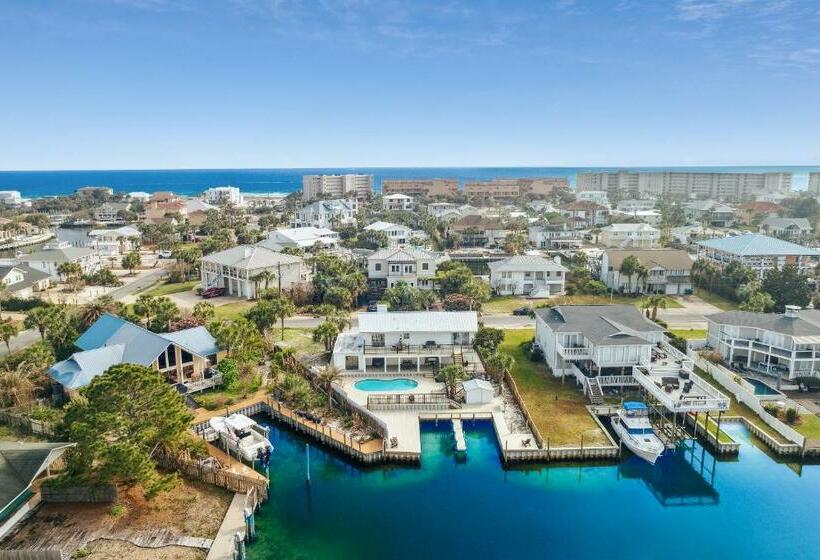 Destin Beach House Happy Harbor House By Panhandle Getaways