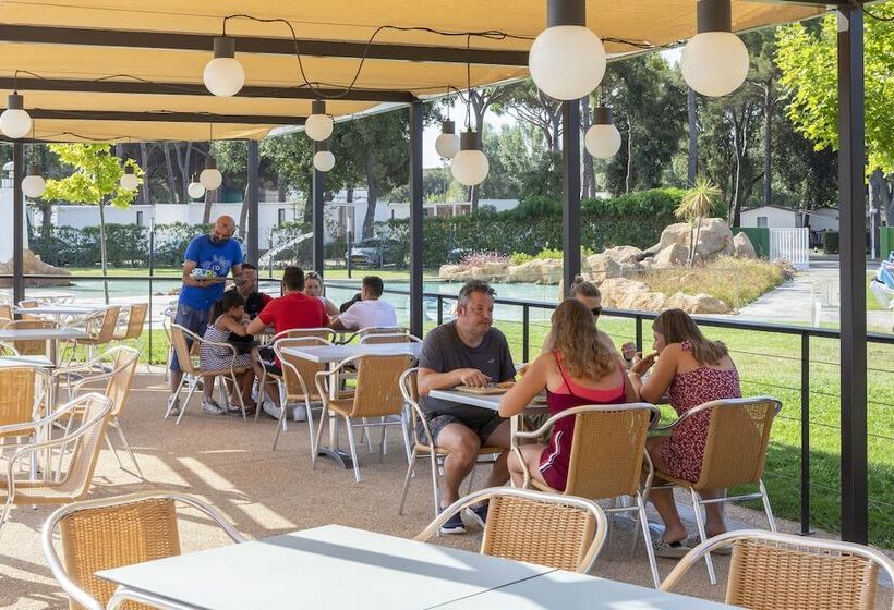 ホテル Càmping Valldaro