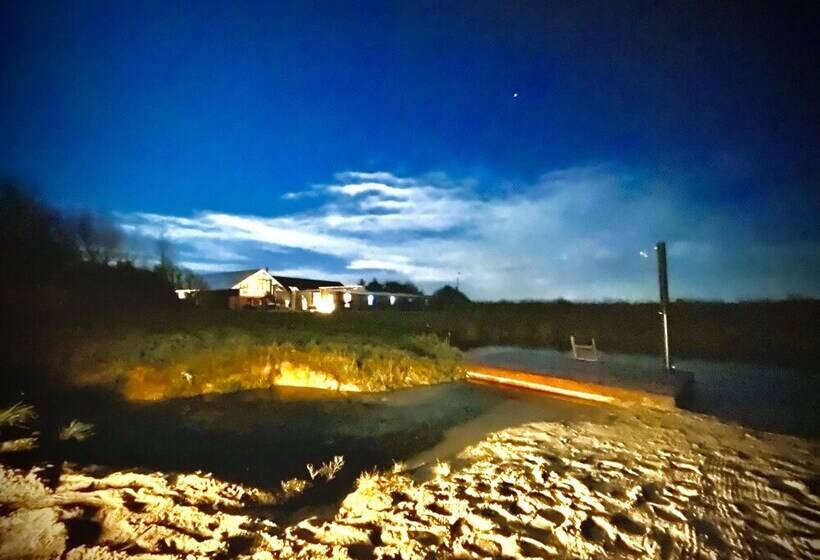 בית מלון כפרי Høloftet Bb