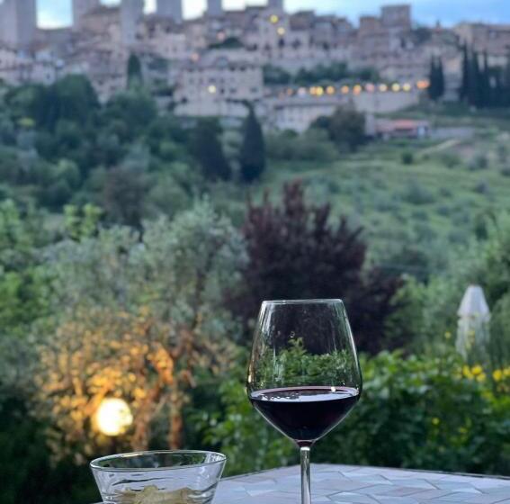 田舎風ホテル Antico Casolare