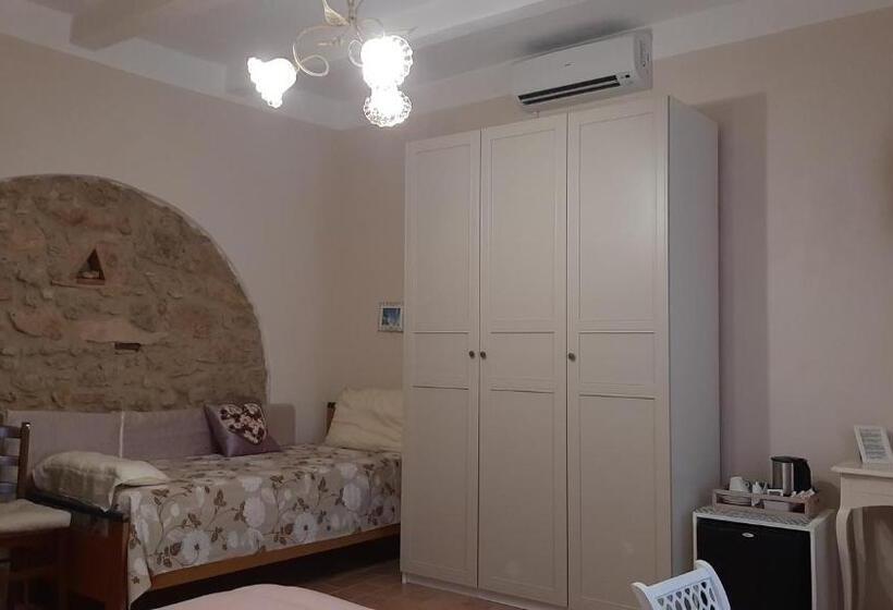 田舎風ホテル Antico Casolare