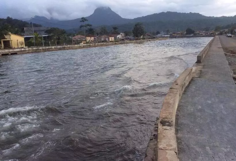 پانسیون Residencial Apresentacao