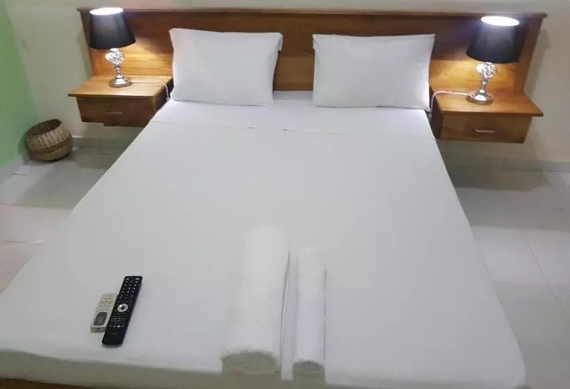 پانسیون Residencial Apresentacao