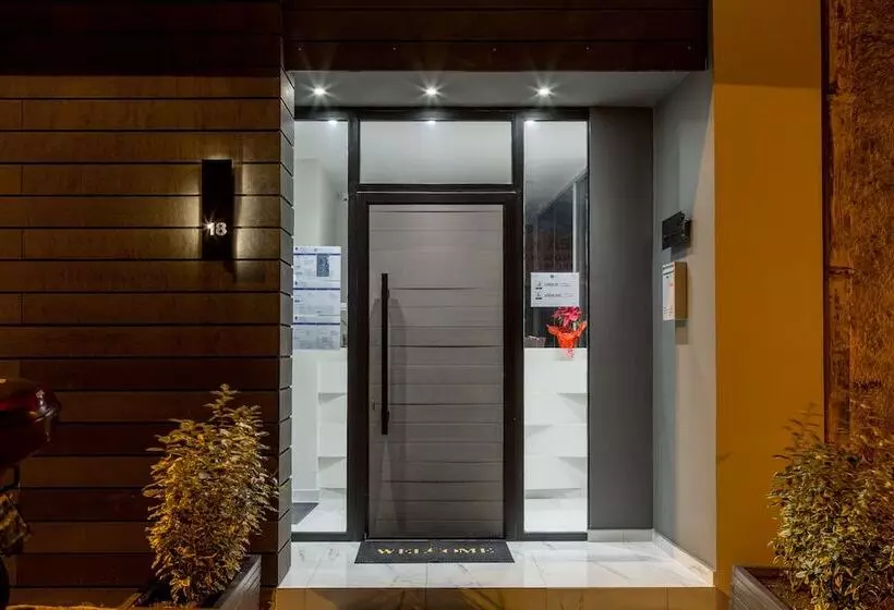 Supreme Luxury Suites By Athens Stay