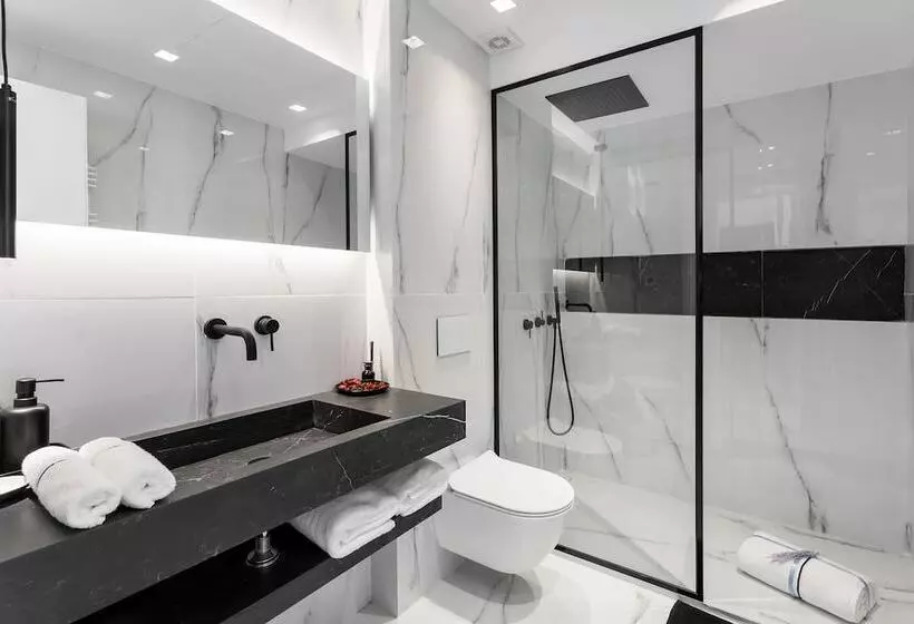 Supreme Luxury Suites By Athens Stay