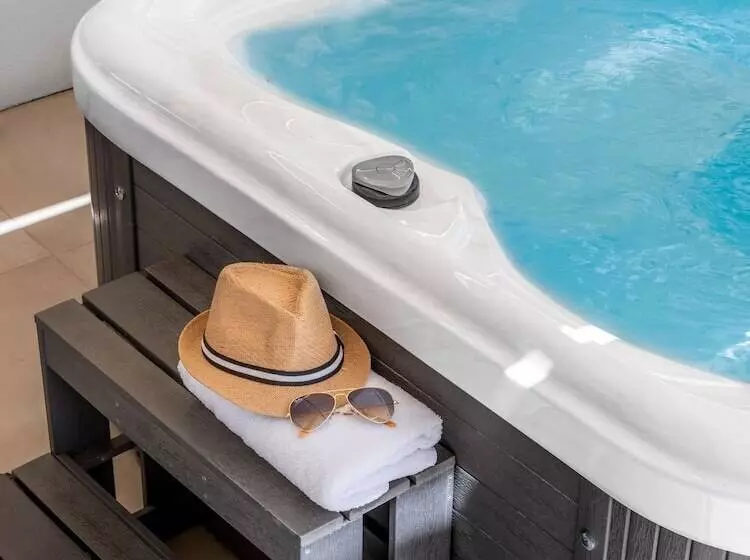 Supreme Luxury Suites By Athens Stay