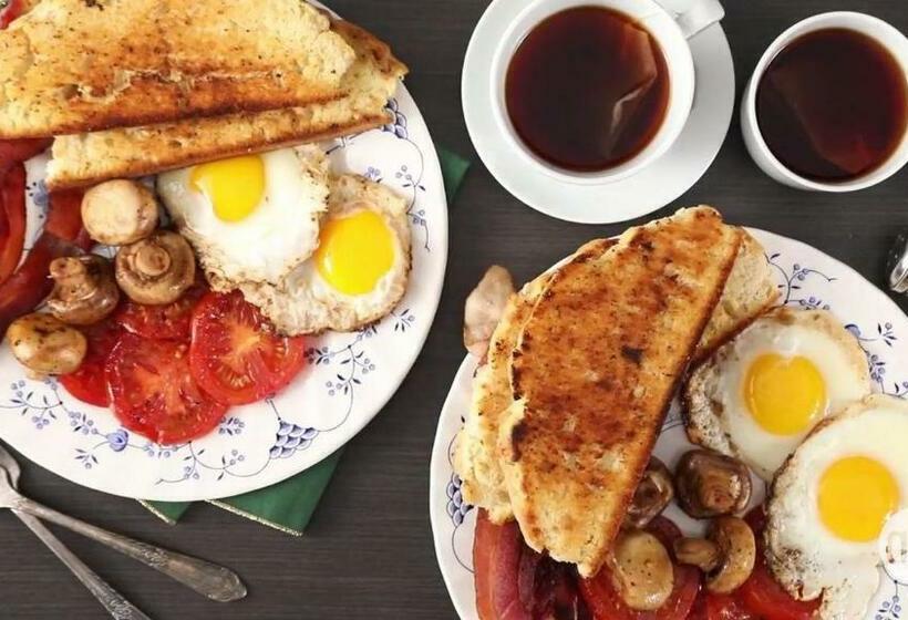 مبيت وإفطار Kwazi Guest House