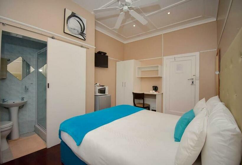 مبيت وإفطار Kwazi Guest House