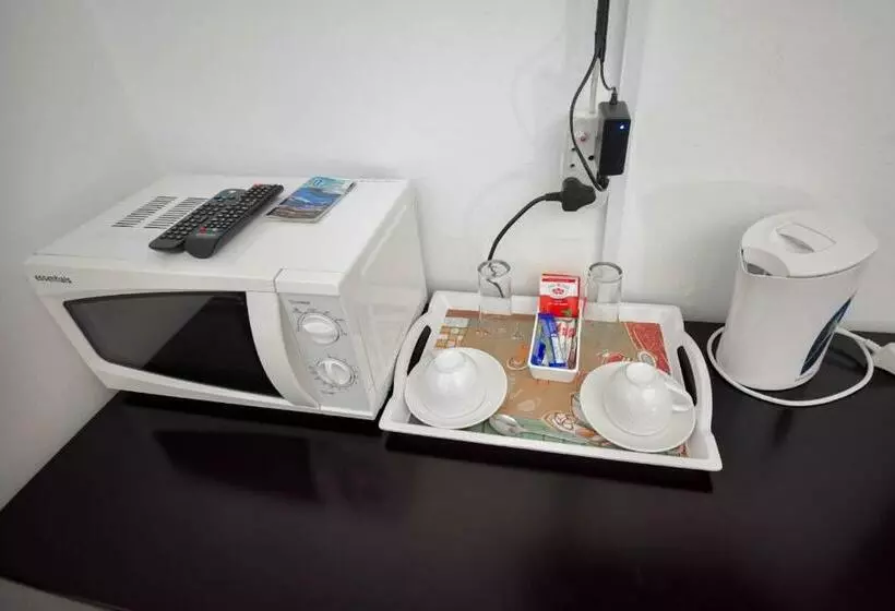 تختخواب و صبحانه Kwazi Guest House