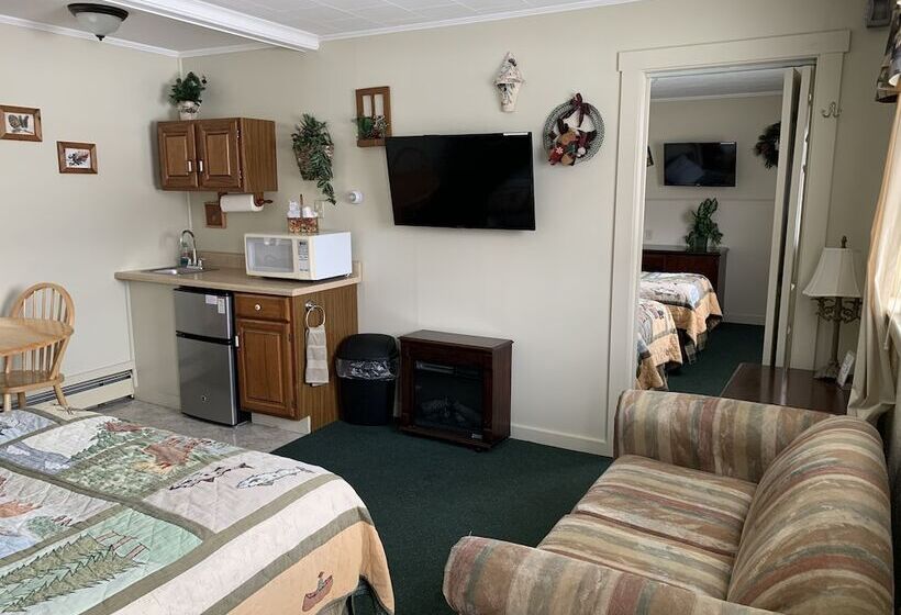 Carrollmotel And Cottages