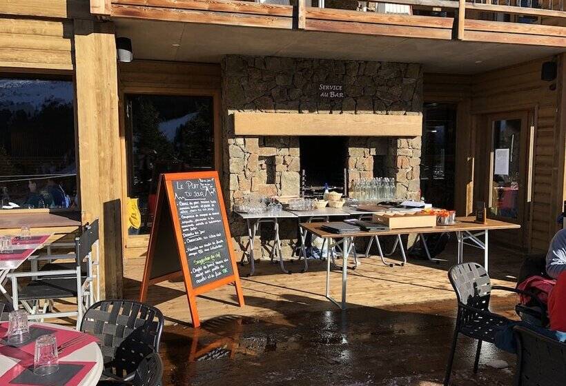 Отель Hôtel Lapiaz & Spa   Flaine