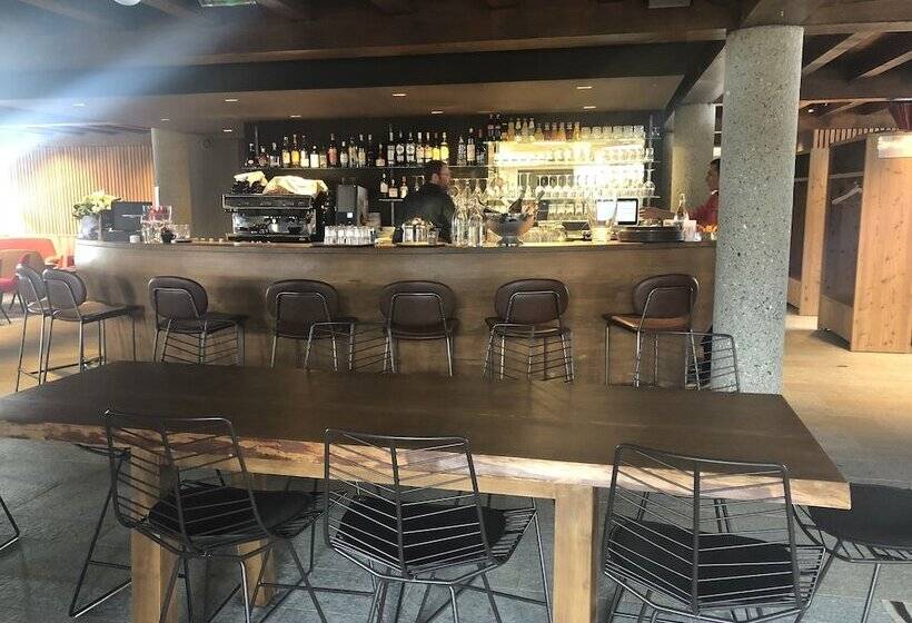 Отель Hôtel Lapiaz & Spa   Flaine