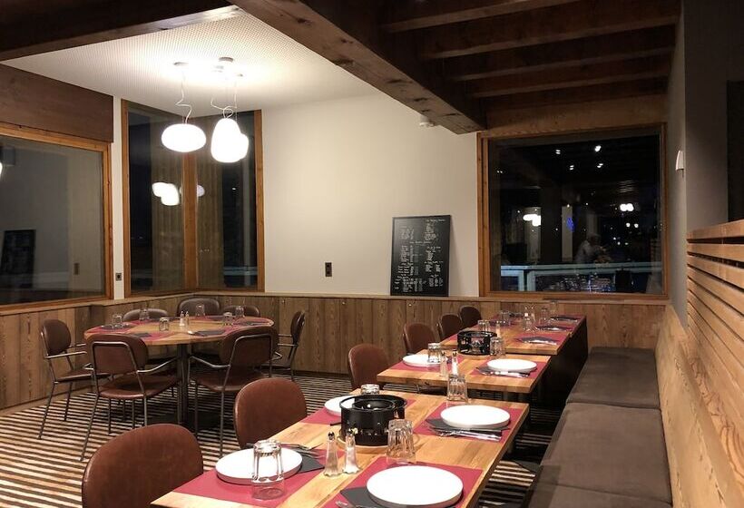 Отель Hôtel Lapiaz & Spa   Flaine