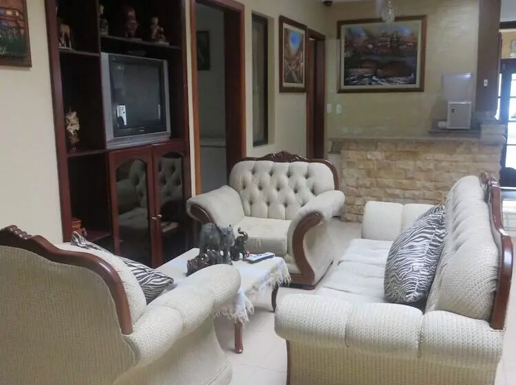 Hotel Ríos Del Valle