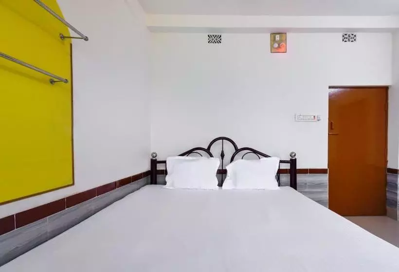 ホテル Spot On 64174 Tej Residency
