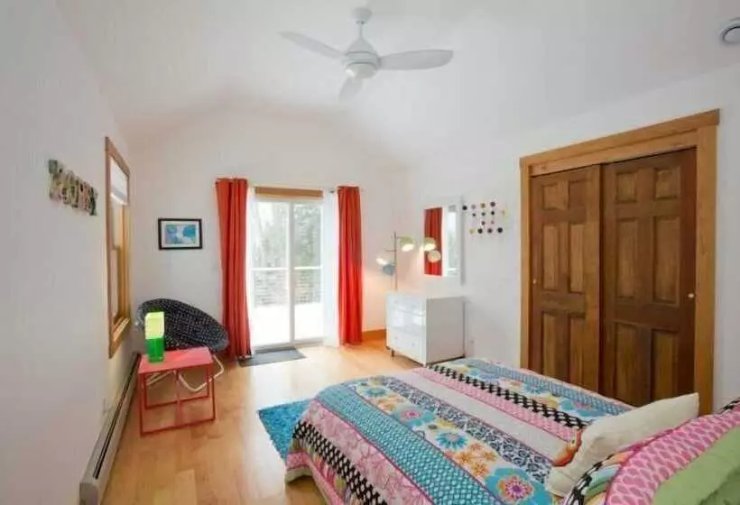 Mid_modern 4 Br