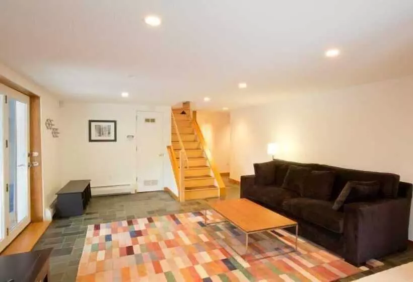 Mid_modern 4 Br