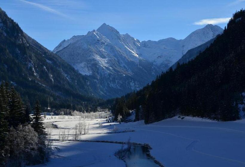 ペンション Gasthof Tetter