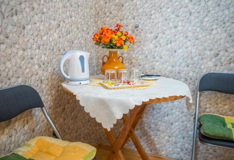 Pensió Guest House Ivona