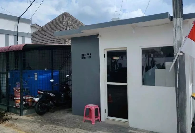 ホテル Residence Anugrah