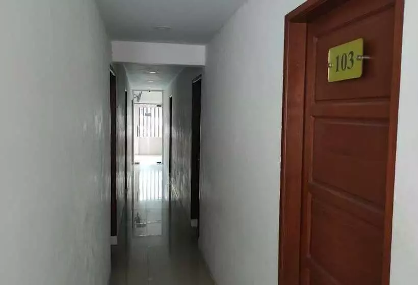 ホテル Residence Anugrah