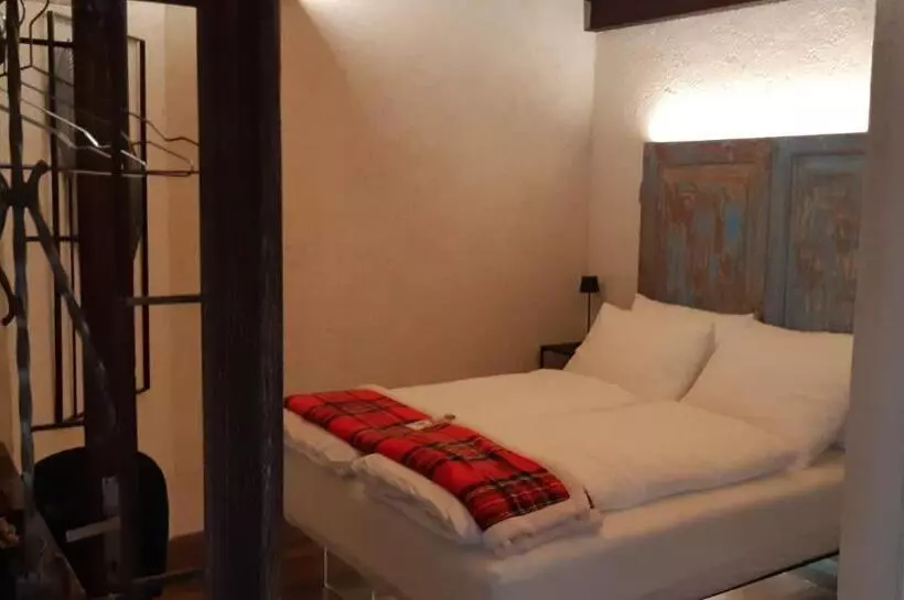 ペンション Domus Mea Rooms